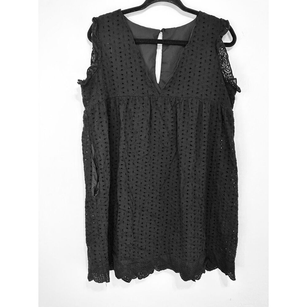 Women's Eyelet Lace Cover-up Mini Dress Size L Deep V-Neck Pockets